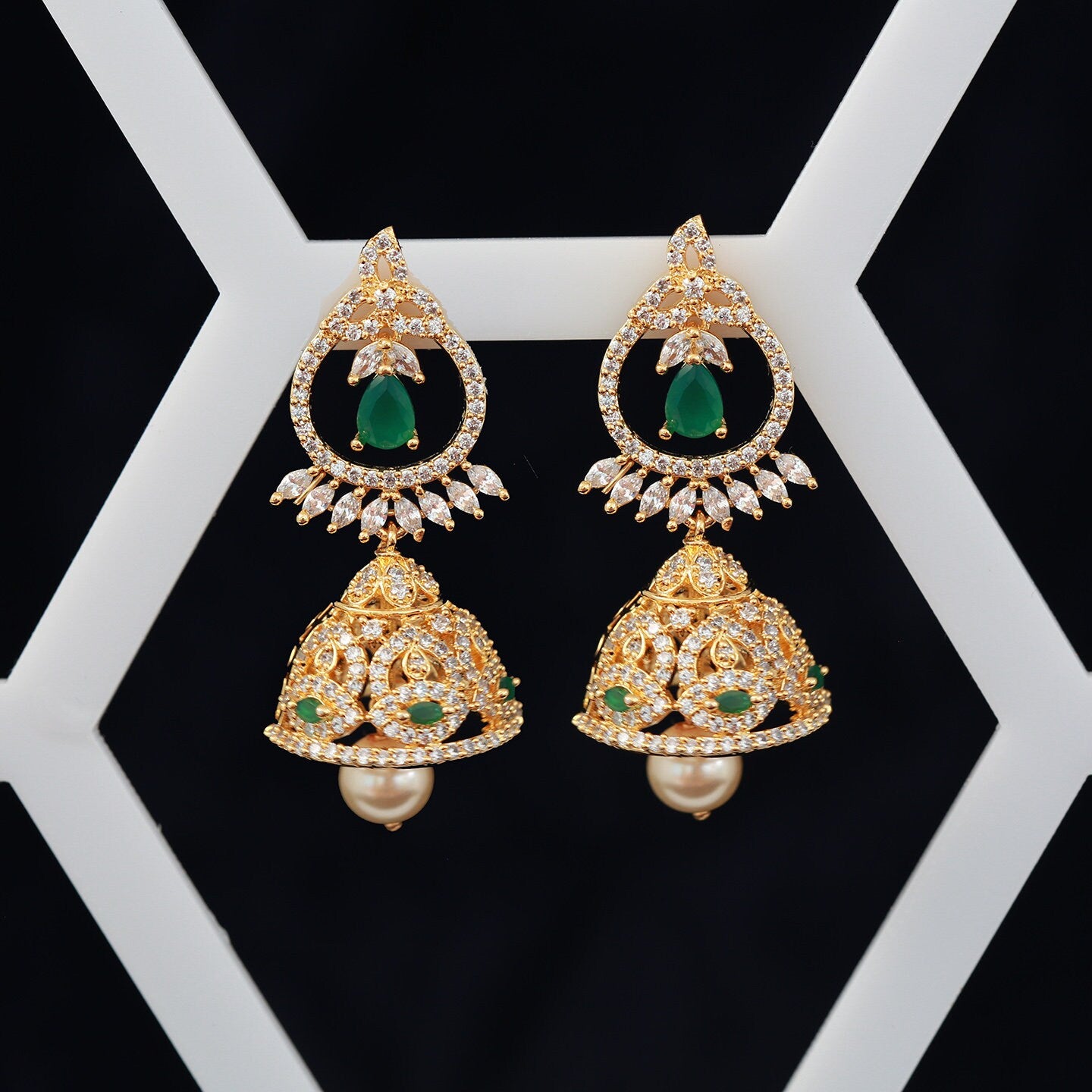 Aprita Diamond Jhumka Earrings-Candere by Kalyan Jewellers