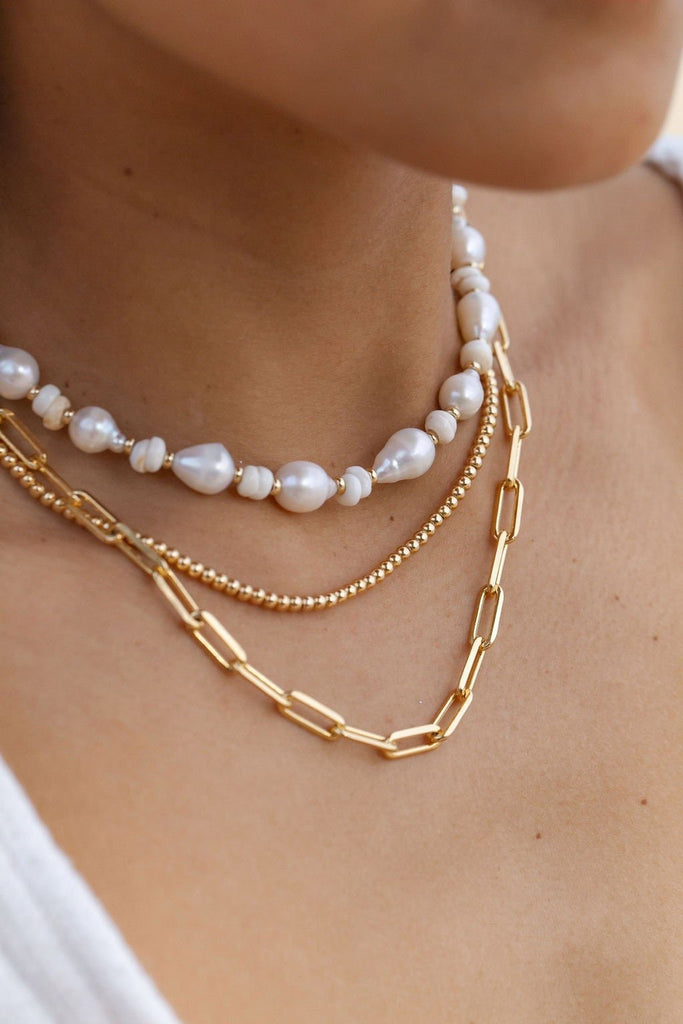 chunky gold pearl necklace