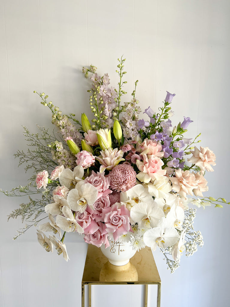 Oceana Arrangement – Reminiscent Blooms