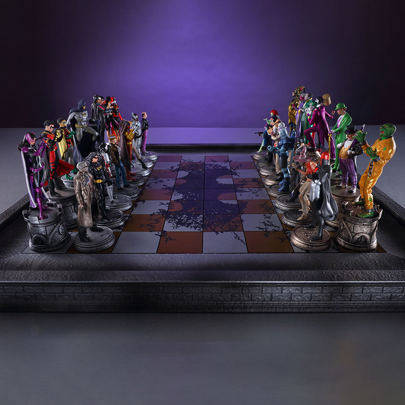 Batman Chess Set – Master Replicas