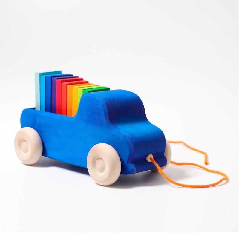 Grimm's - Houten trekauto met regenboogblokken