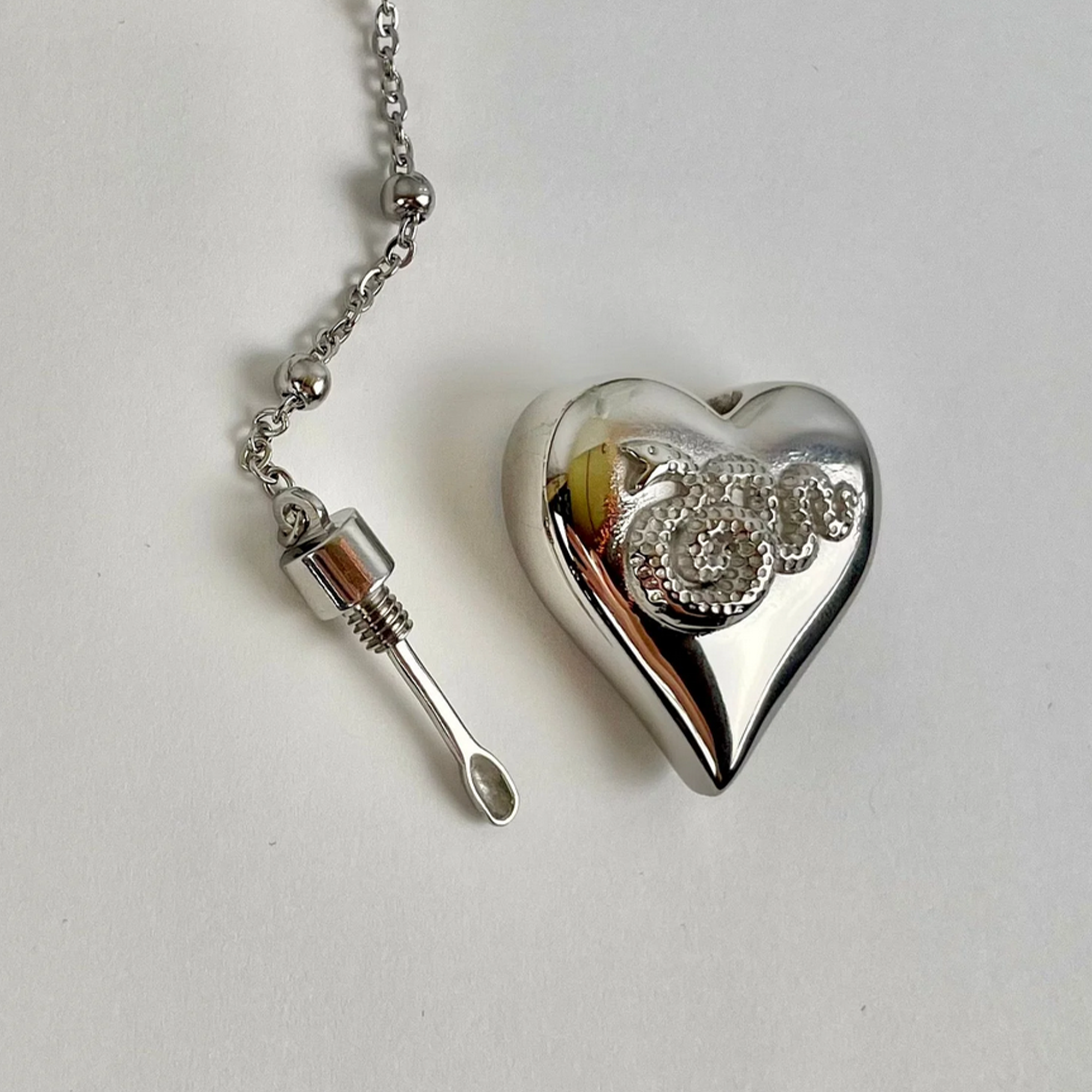 Lana Del Rey Style Heart Necklace/rosary - Etsy