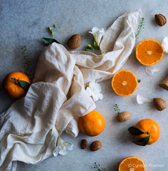 Des oranges éparpillées - Dis on mange quoi pendant l'allaitement ?