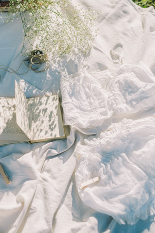 relaxing reading and picnic