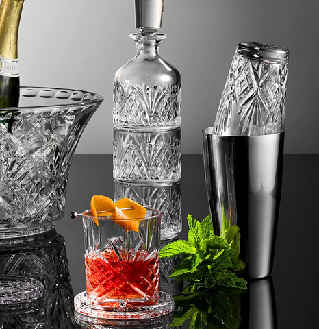 Top Bar Equipment: Discover the Best Cocktail Shakers