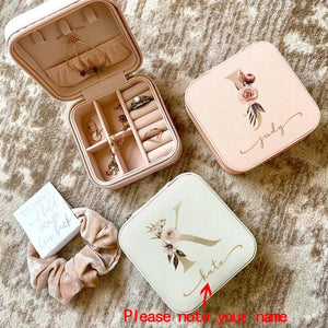 Custom Jewelry Box Personalized Travel Jewelry Case for Bridesmaid - Gift Me a Break