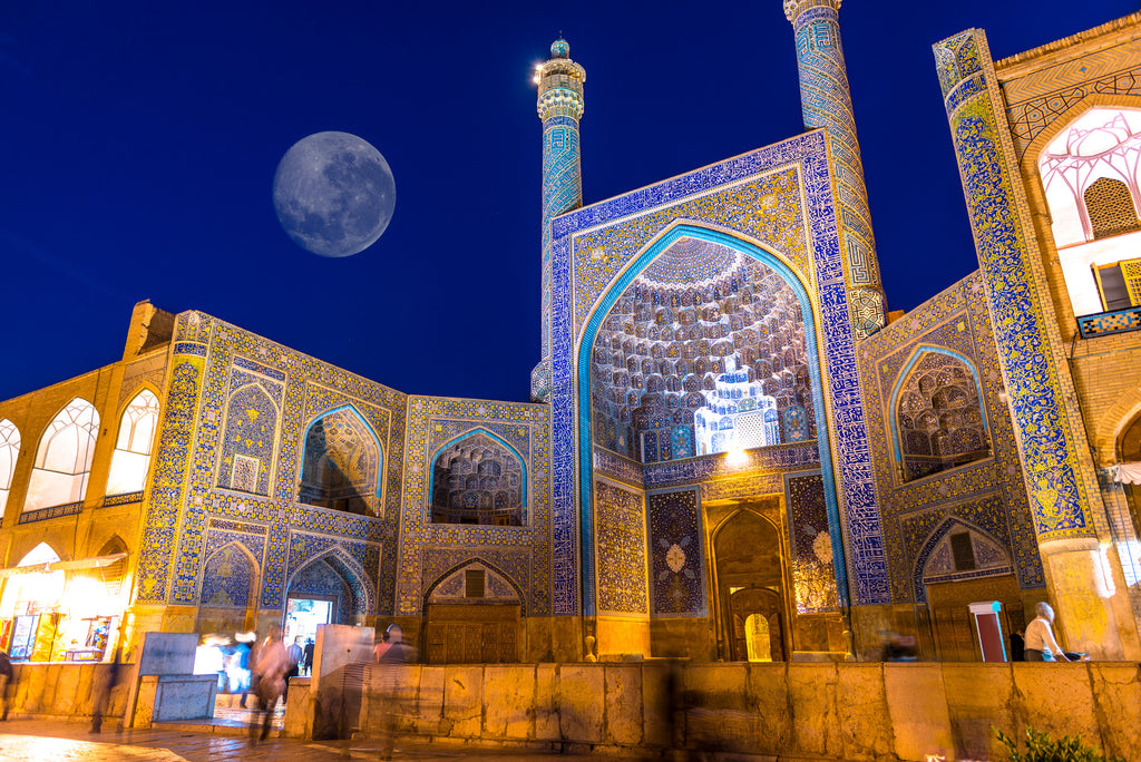 Iran - Isfahan Mosque by Moonlight