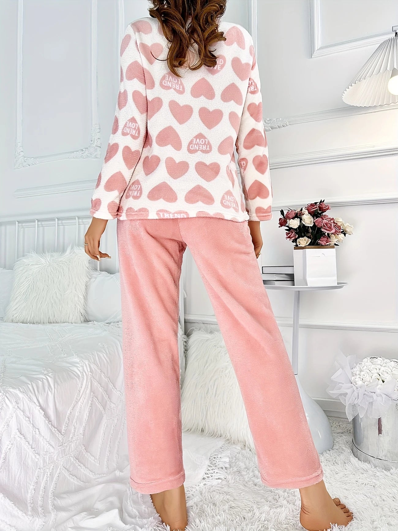 [Leve 2 Pague 1] Pijama Feminino Refúgio Quente (Aconchego total no frio) + BRINDE: 1 Pantufa Nuvem Antiaderente 6
