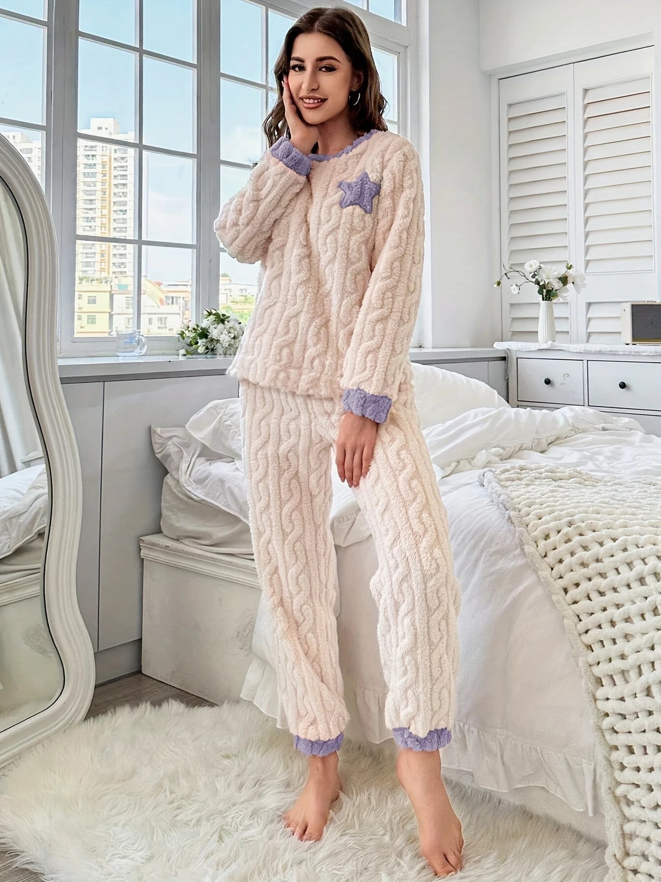 [Leve 2 Pague 1] Pijama Feminino Neve Macia (Conforto térmico e delicadeza) + BRINDE: 1 Pantufa Nuvem Antiaderente 12