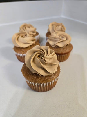 Chai- White Mocha Latte Cupcake - The Millennial Kitchen