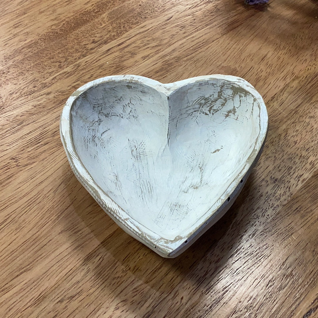 Whitewash Heart Treen
