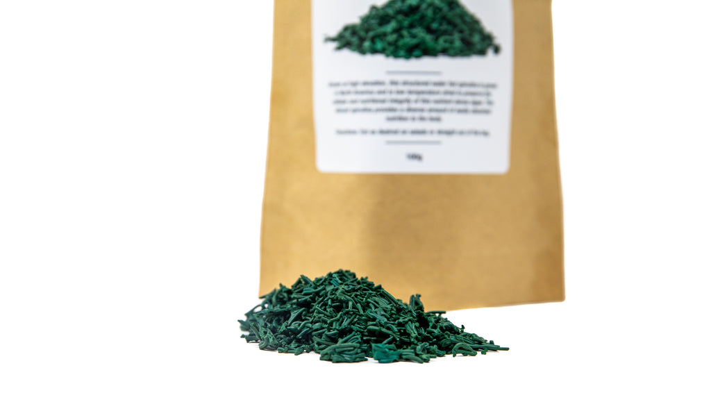 Spirulina with packaging