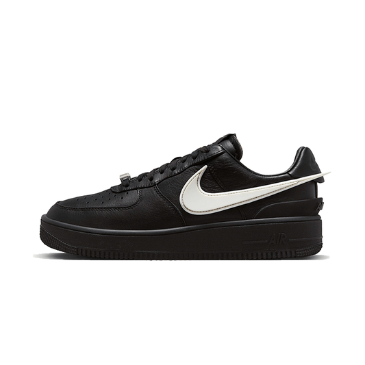 Get the Nike Air Force 1 Low GORE-TEX Black Now •