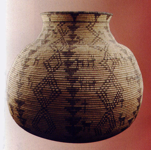 Rounded Western Apache figurative olla, c. 1890, geometrics, dogs, men, crosses, 39.4x40.6 cm