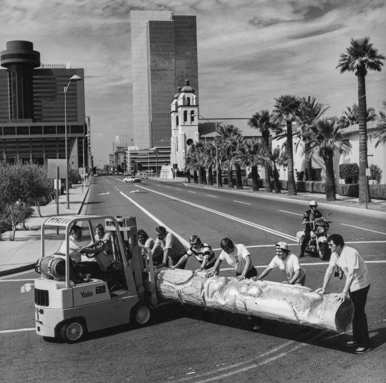 Norman Tait's Friendship Totem being transported to the Heard Museum in Phoenix for completion in 1977. Courtesy the Heard Museum