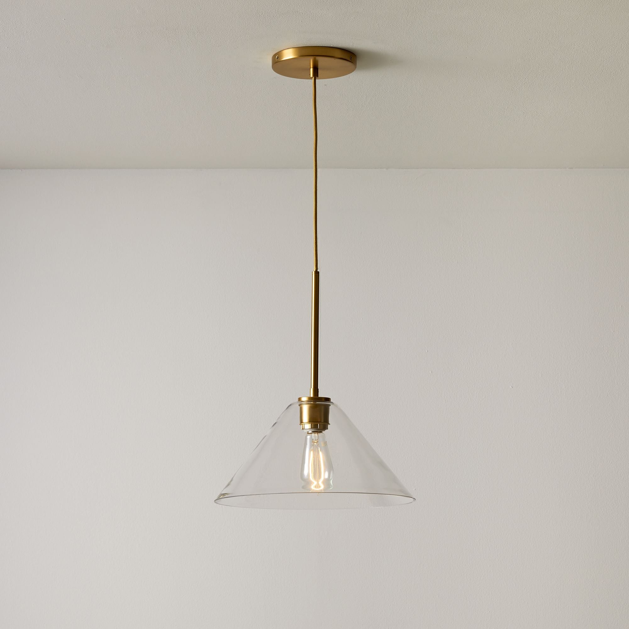 Vintage Art Deco Milk Glass Eloise Vanity Light Fixture (3).webp__PID:61594324-7076-40a5-b5af-ba111d7dbe8b