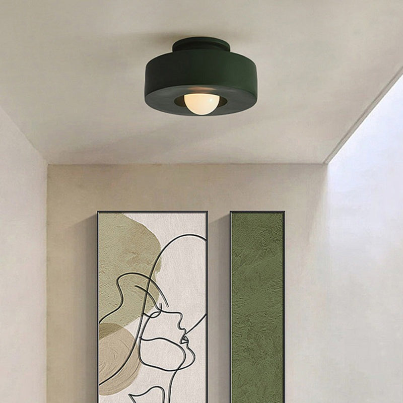Sora Modern Geometric LED Ceiling Light scene1.webp__PID:74e34379-2533-4c34-aa3a-56eefc8130b8