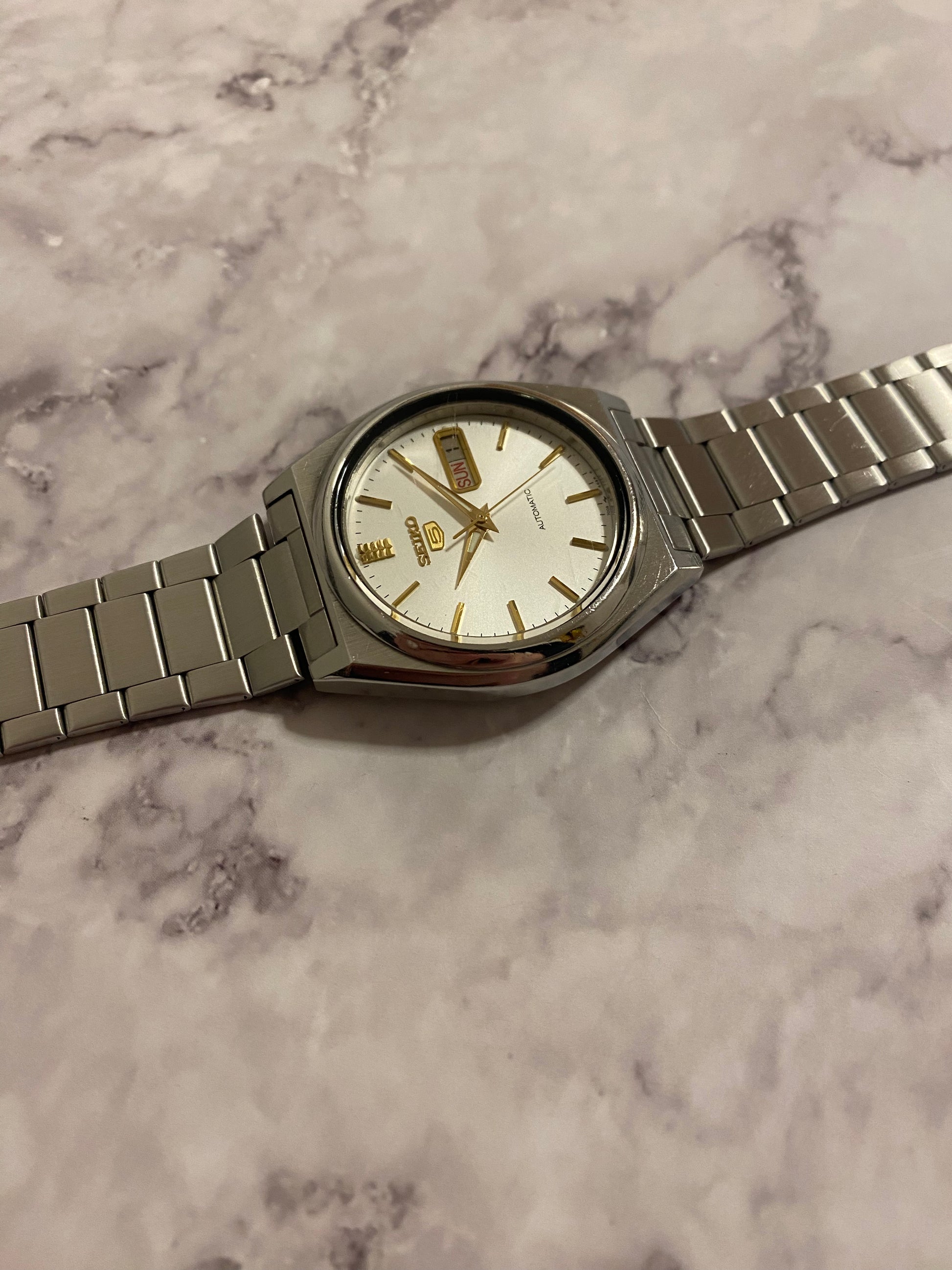 Seiko 5 Day-Date 7009-876A 1995 – The Wrist Watcher