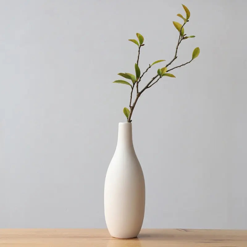 Minimalist White Ceramic Vase - DECOR MODISH