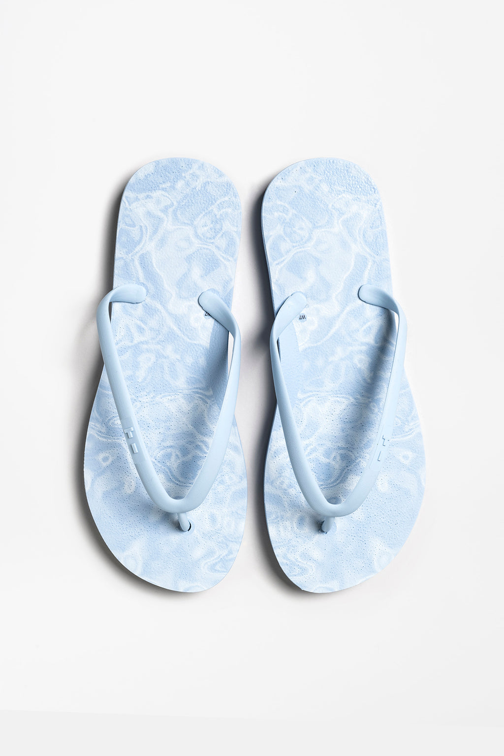 tidal new york flip flops