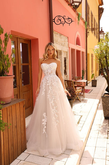 Wedding Dresses and Gowns 2024