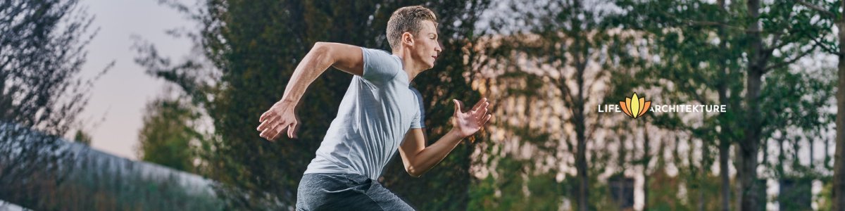 homme en train de courir sprint arrière-plan arbres