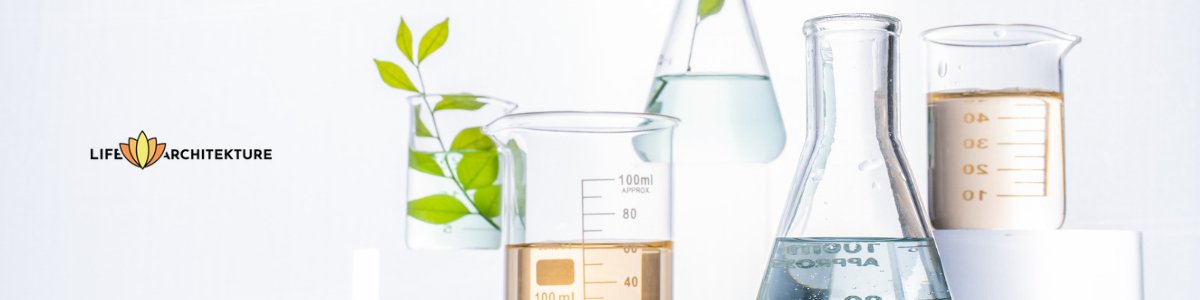 ciencia de laboratorio con frascos y plantas