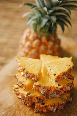 Safe Pregnancy Diet | Is it Safe to Eat Pineapple During Pregnancy?