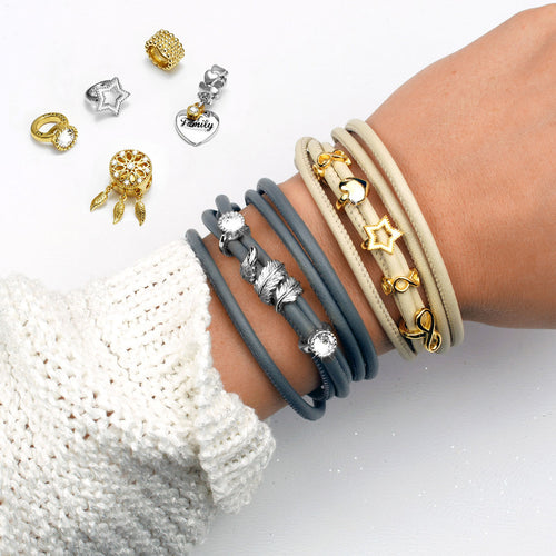 lederarmband-damen-charms.jpg__PID:a9e3b576-1e30-4839-9994-2114db4f8d4c