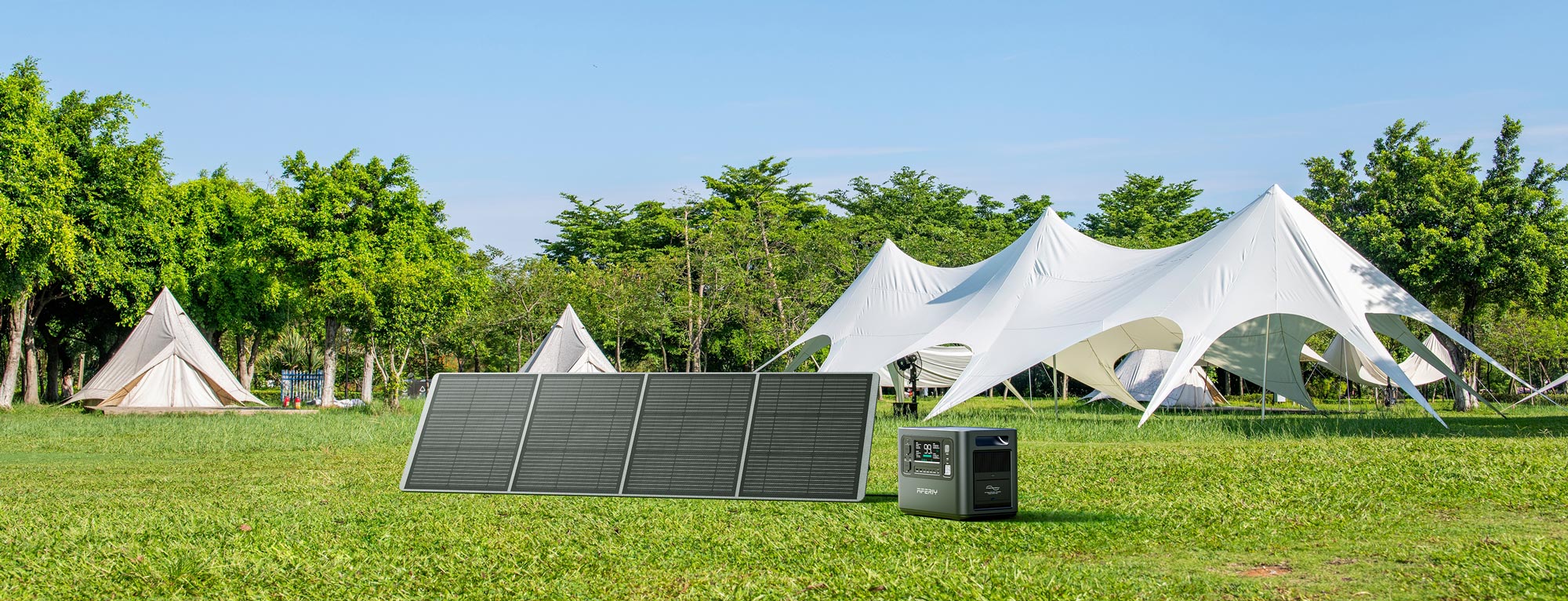 Using Portable Power Station and Solar Panels to Improve Your Camping Experience