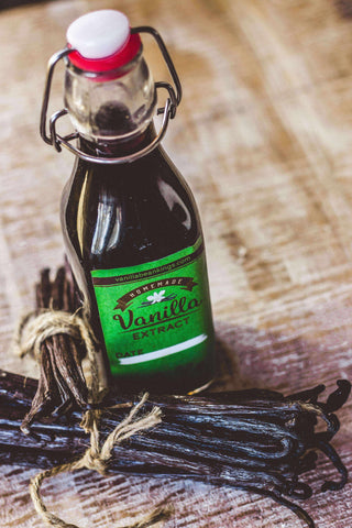 Vanilla extract in Vanilla Bean Storage from Vanilla Bean Kings