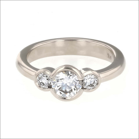 custom lab-grown diamond engagement ring by Jewelsmith