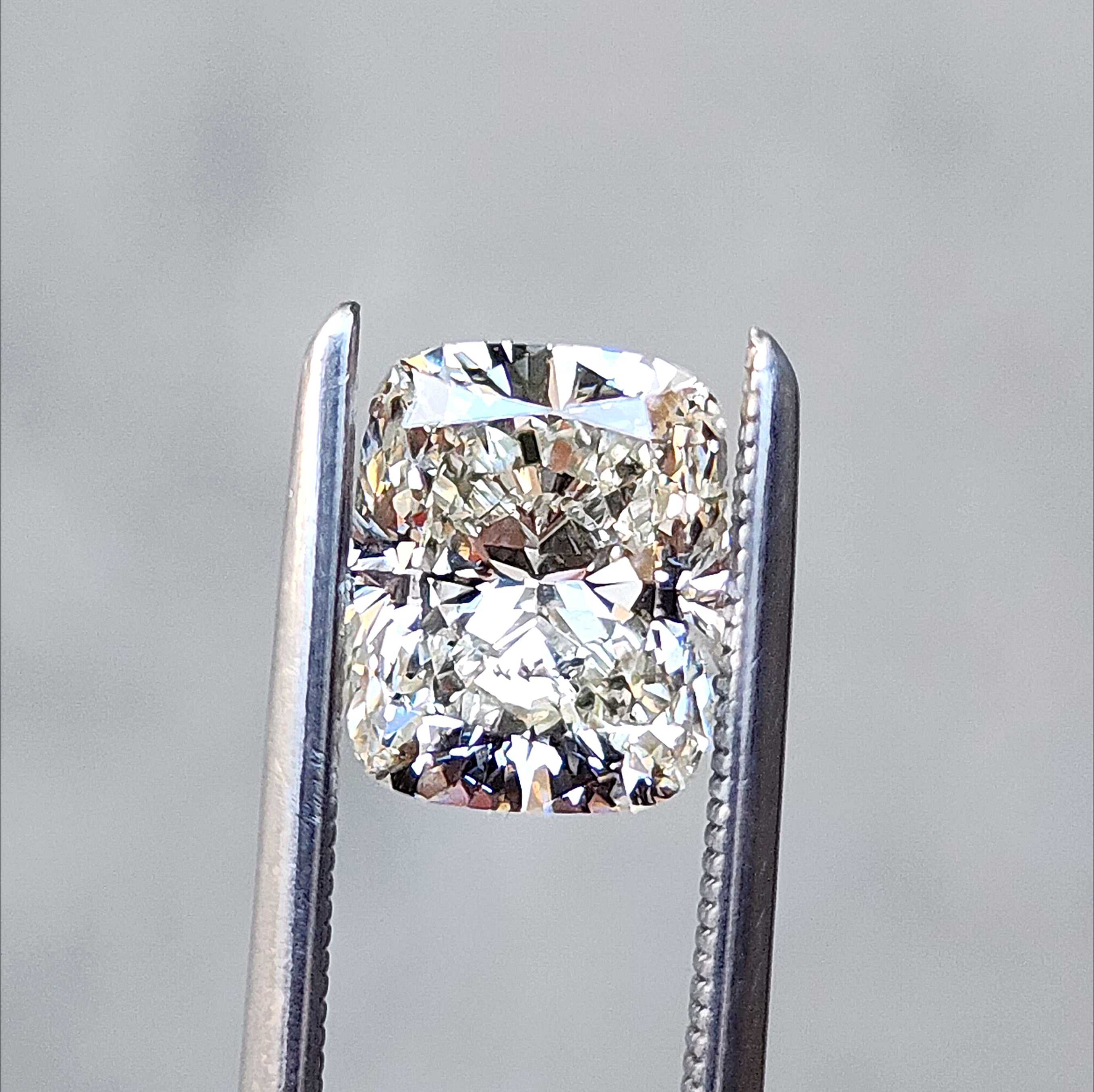 1.49ct Cushion Cut Lab Diamond J/VS2