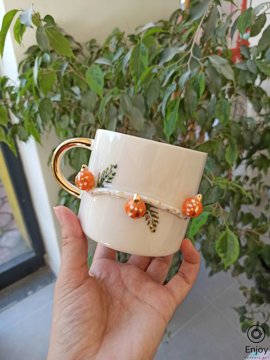 https://cdn.shopify.com/s/files/1/0701/5704/1951/files/pumpkinmug2_7ae26e53-8278-4c54-ab4c-9c2fd91447b4.webp?v=1703509708&width=533