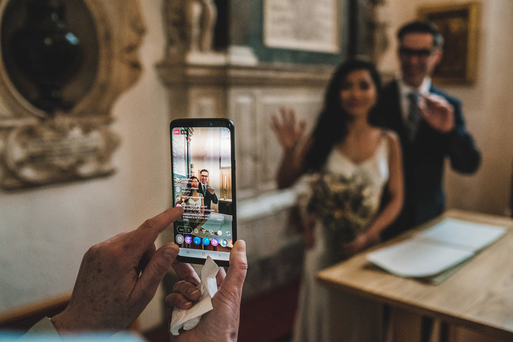 How to do a zoom wedding