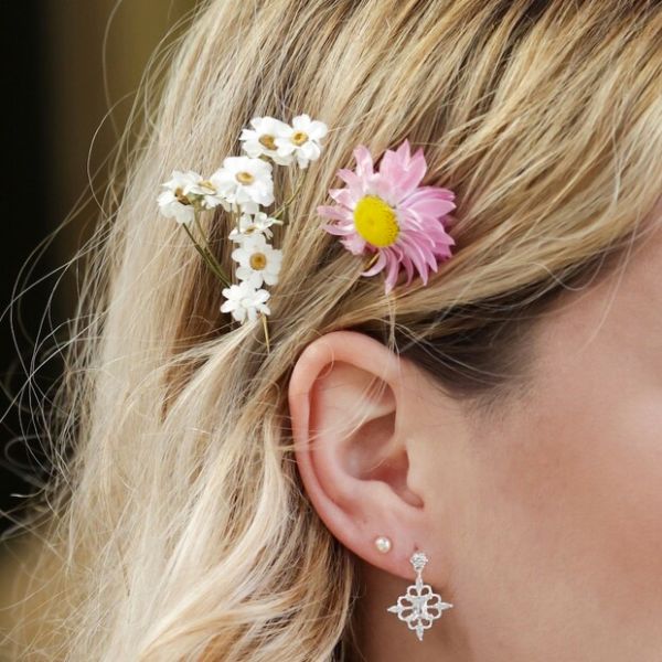 Lisa Angel dried hair pins are a subtle way to wear wedding day hair flowers