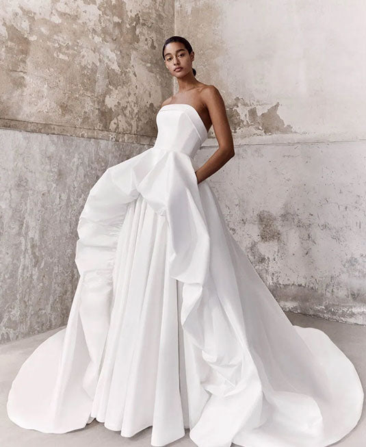 The 12 Most Popular Wedding Dress Fabrics