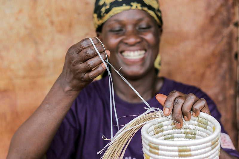 WomenCraft, Refugee artisan Esperance in Tanzania