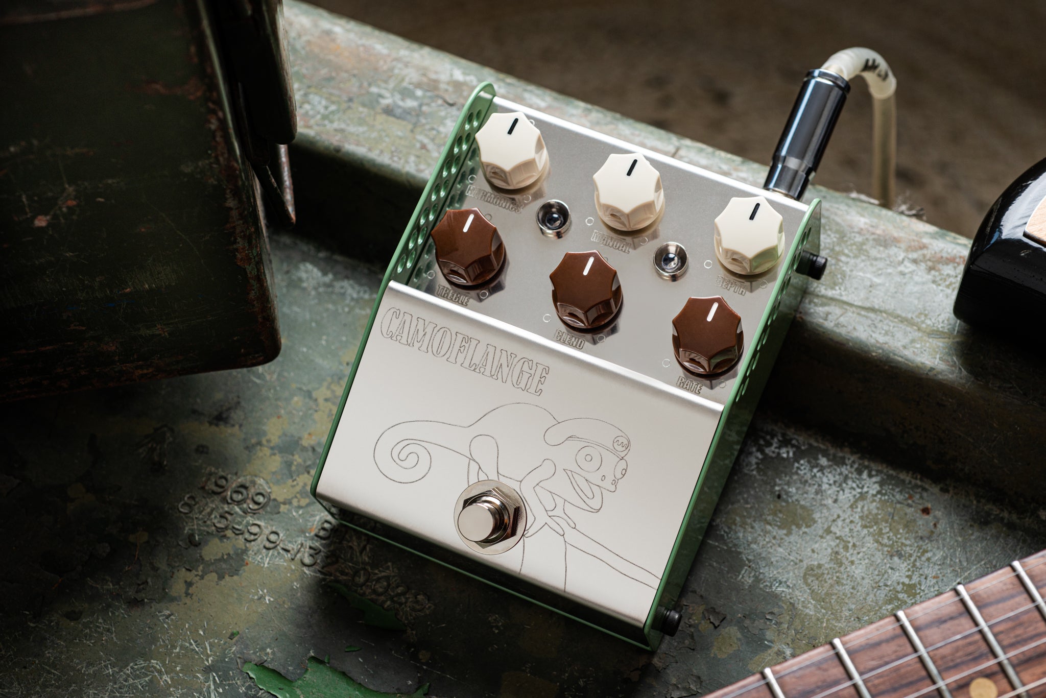 The CAMOFLANGE Flanger – ThorpyFX Ltd