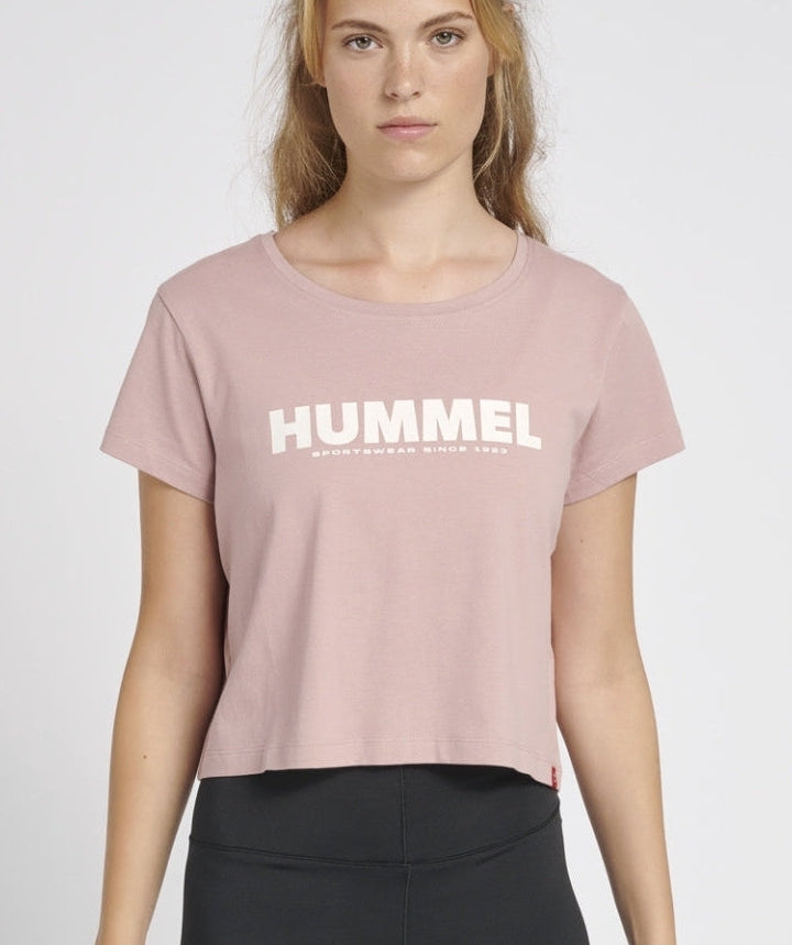 Hummel® - Legacy Cropped (White) ⎥GRATIS