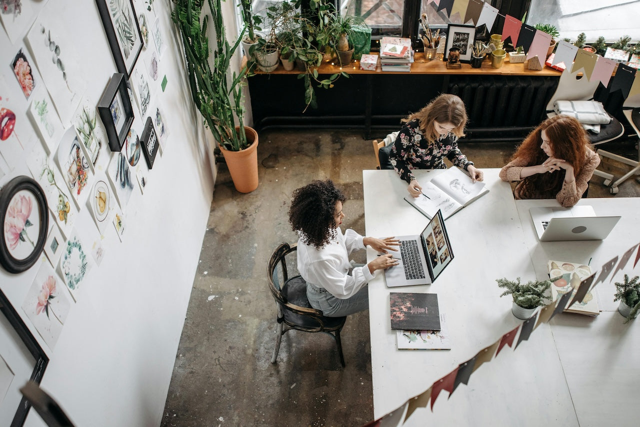 Desain kantor kecil minimalis