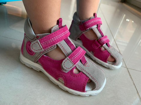 Toddler orthopedic shoes by PROTETIKA with a high arch support