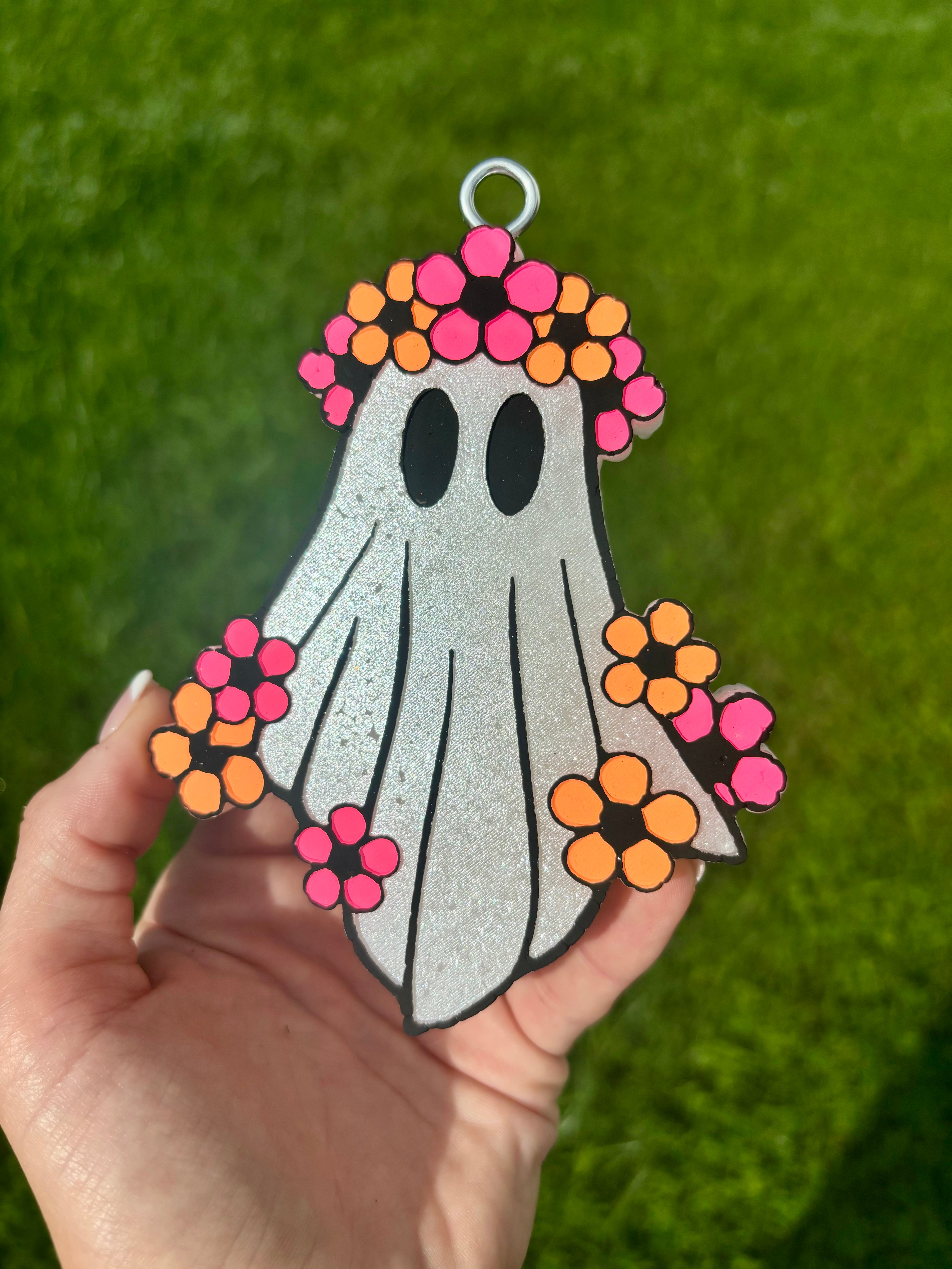 Floral Ghosty