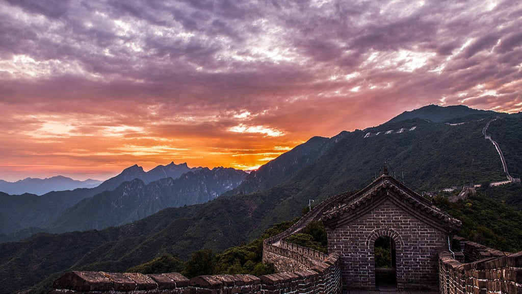 mutianyu-great-wall-under-evening-glow