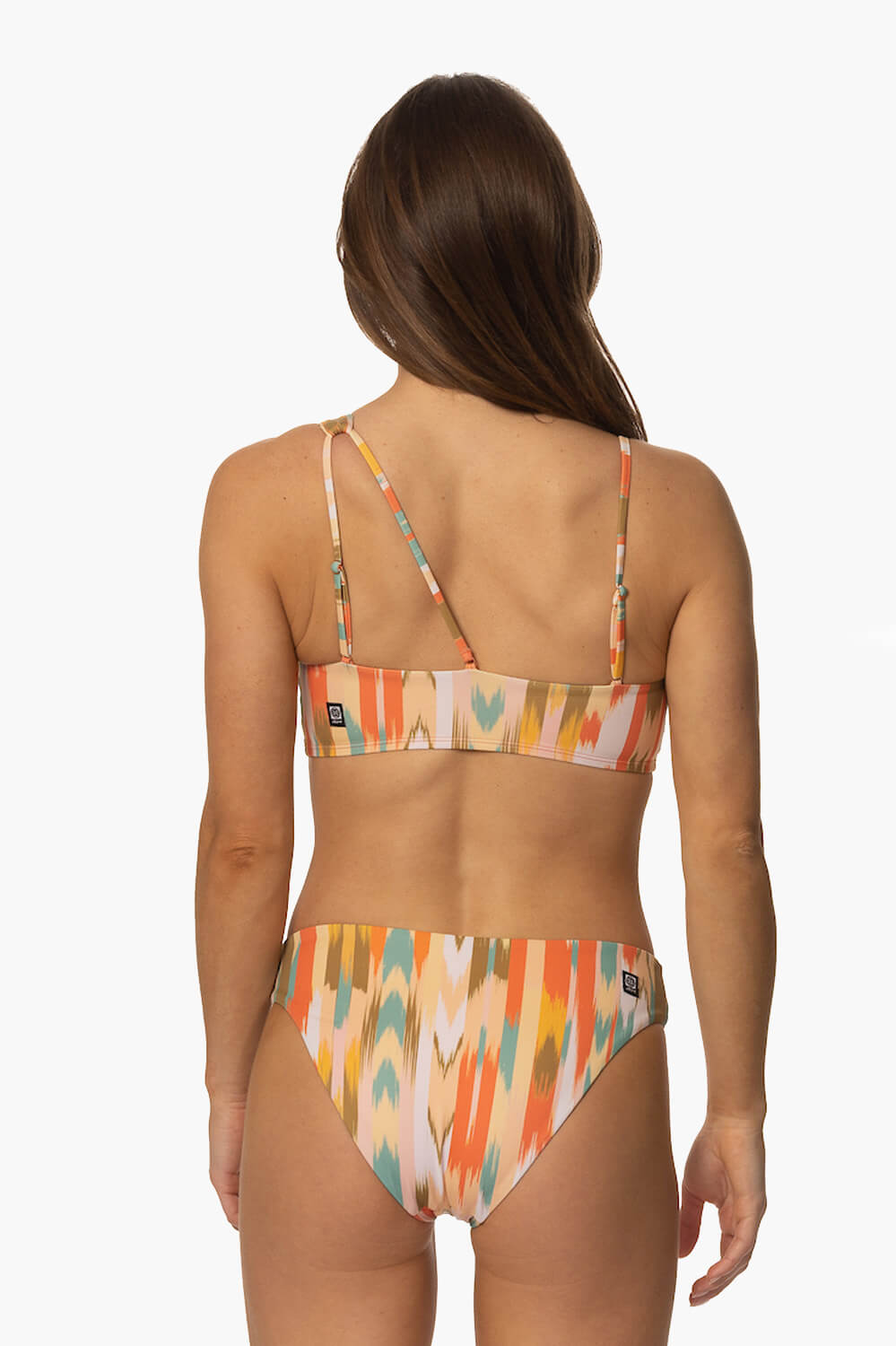 The Line Pool Top, D+ Cup Bikini, Form and Fold Larger Bust Swimwear