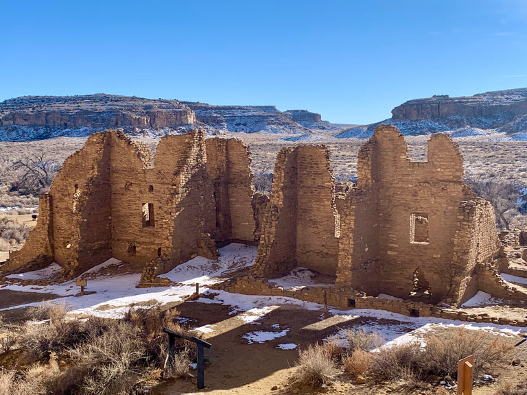 Kin Kletso ruins. Pueblo Alto trail.