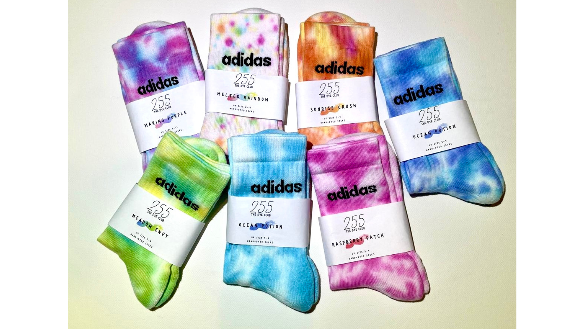 té infinito Pase para saber Hand-dyed Adidas socks MELTED RAINBOW – snow moon creations