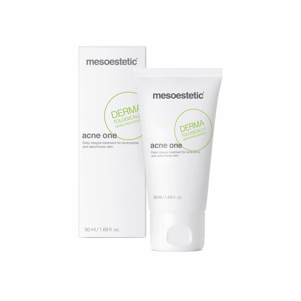 Se Mesoestetic Acne One - Akne creme designet til optimal kontrol af hudtyper som er udsat for akne - 50 ml - Effektiv virkning mod bumser - Ansigtscreme hos Mesoestetic