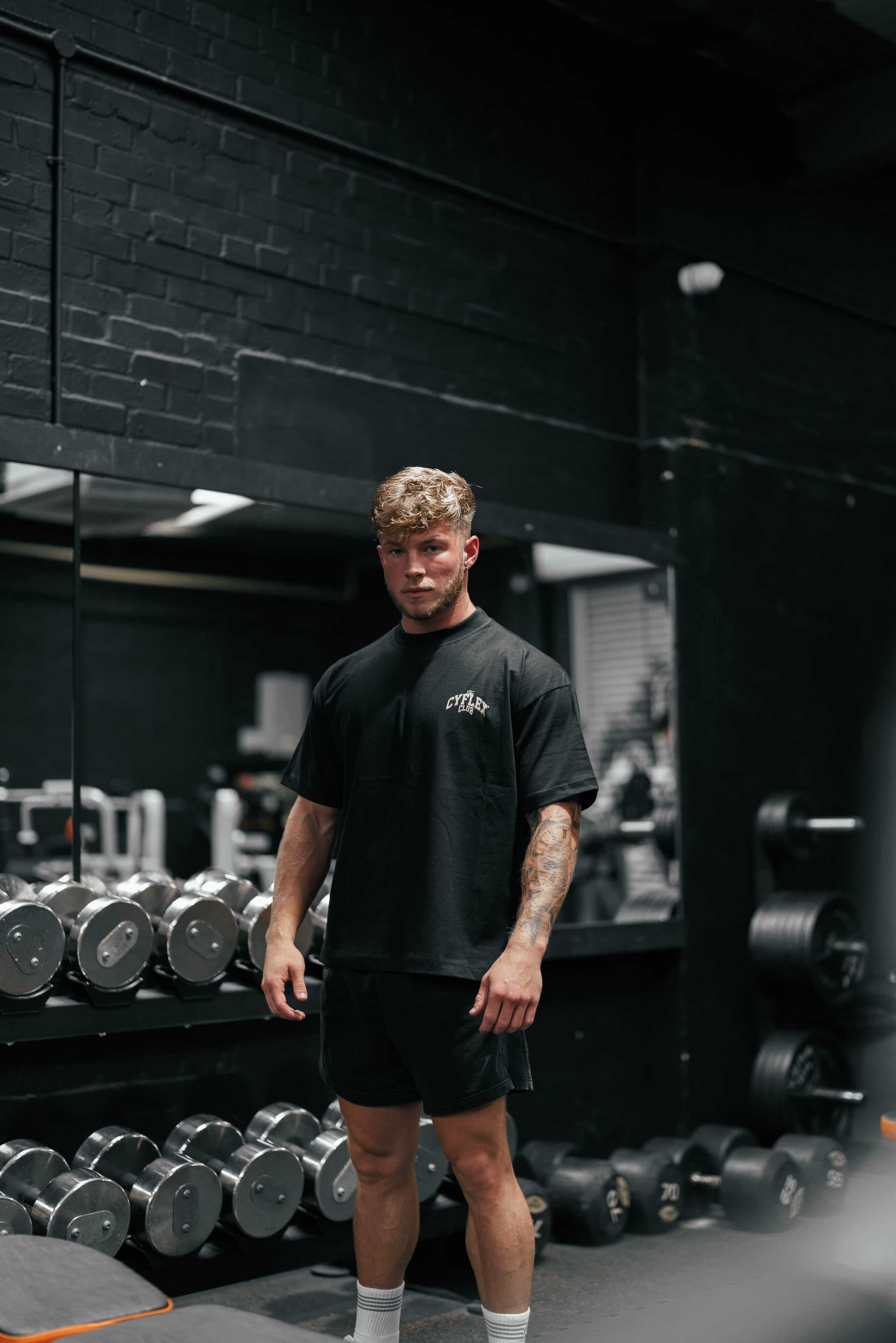 WILD PUMP PREMIUM VINTAGE (CROPPED) TEE IN BLACK, Gym Workout T Shirt,  Oversized Gym T Shirt, Gym Trainer T-Shirt, Bodybuilding T Shirts, जिम टी  शर्ट - The Wild Verve, Aligarh