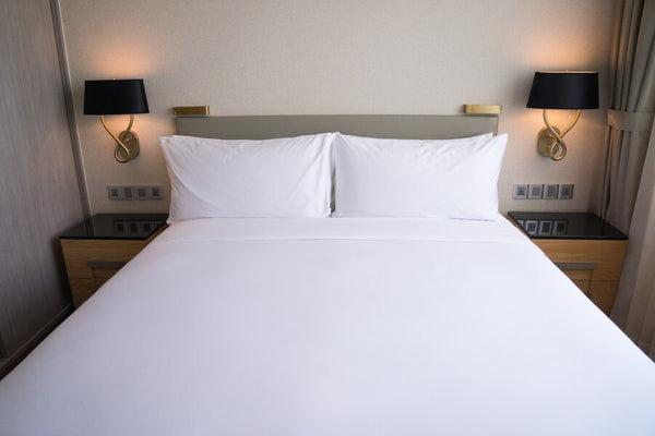 white percale bed sheet